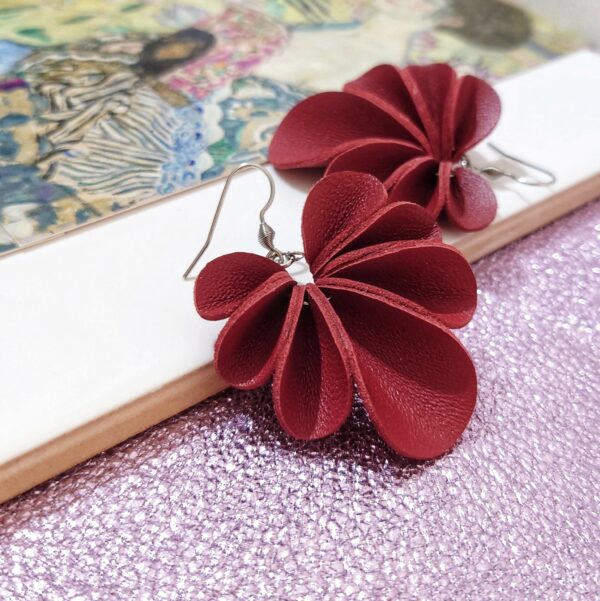 WIRE EARRINGS