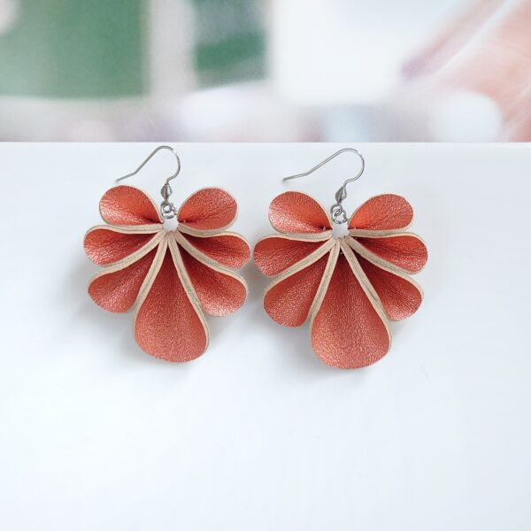 WIRE EARRINGS