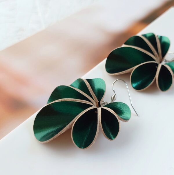 WIRE EARRINGS