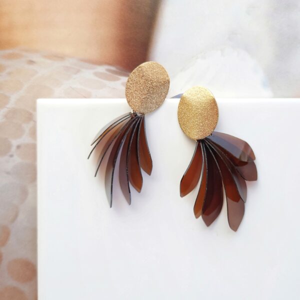 BIRDS OF PARADISE